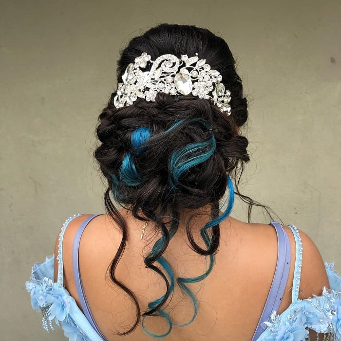 Messy Color bun for Quinceanera