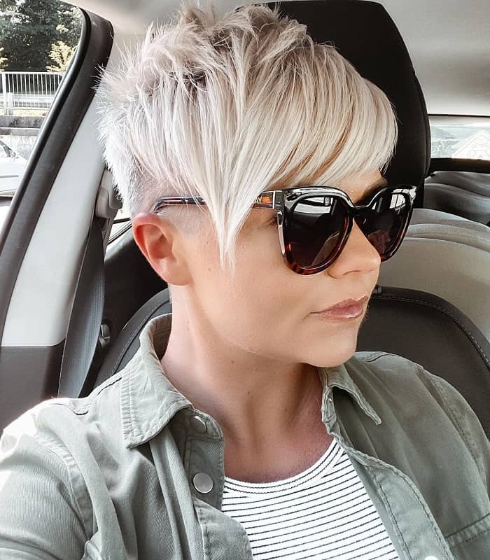 undercut pixie cuts for older ladies with glasses