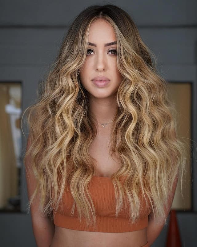 Long blonde hairstyle