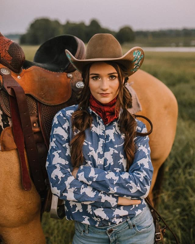 Traditional Cowgirl Hairstyle