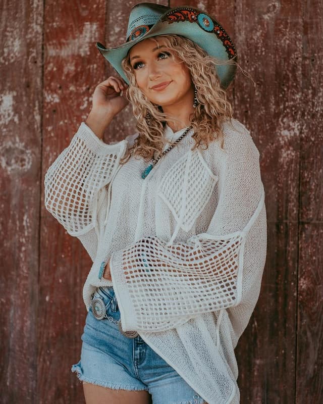 Traditional Curls For Cowgirl