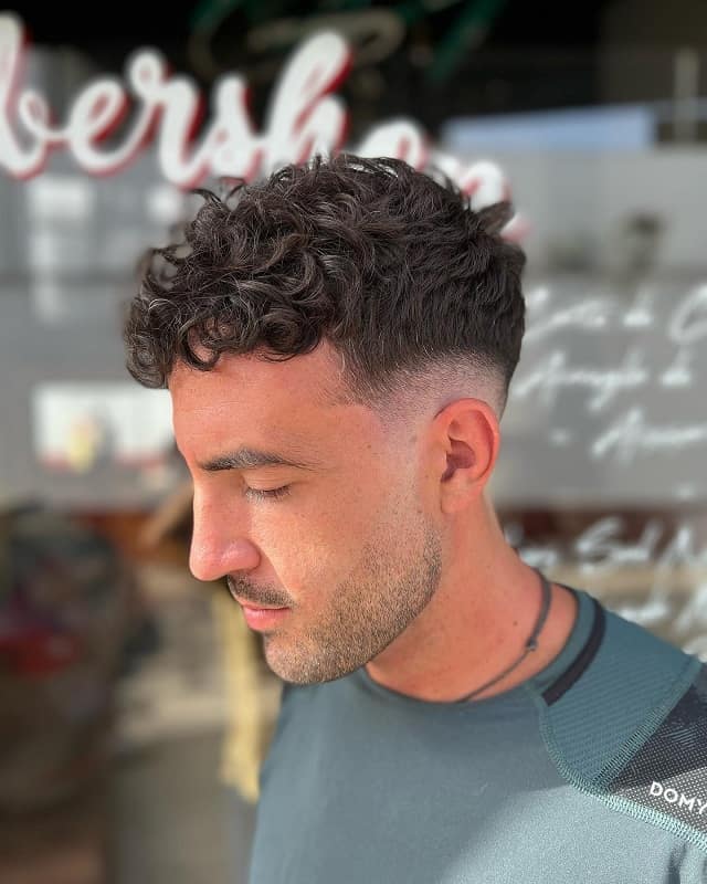 Taper fade for messy curly