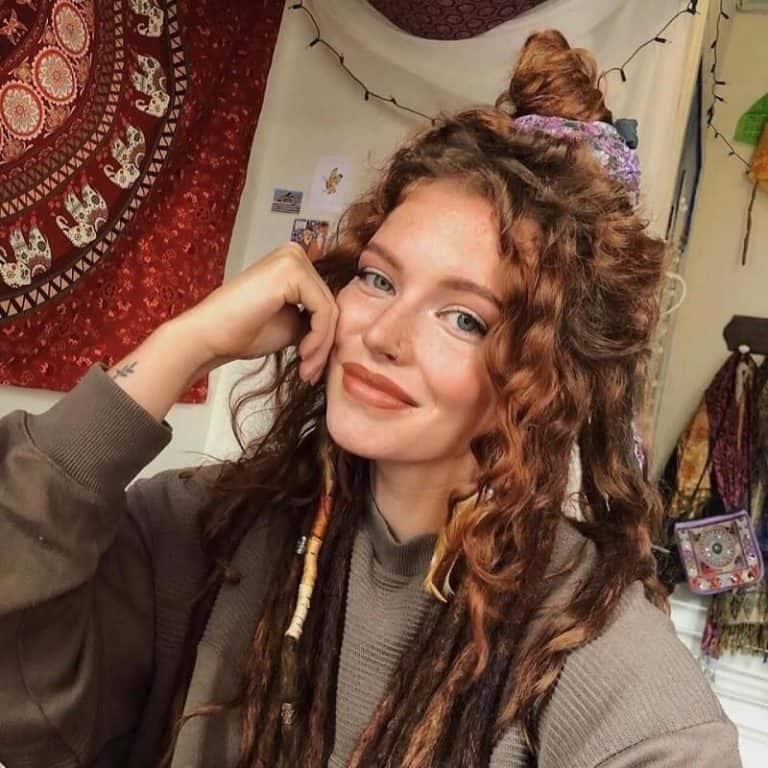 27 Versatile Hippie Hairstyles for Women You Can Never Miss