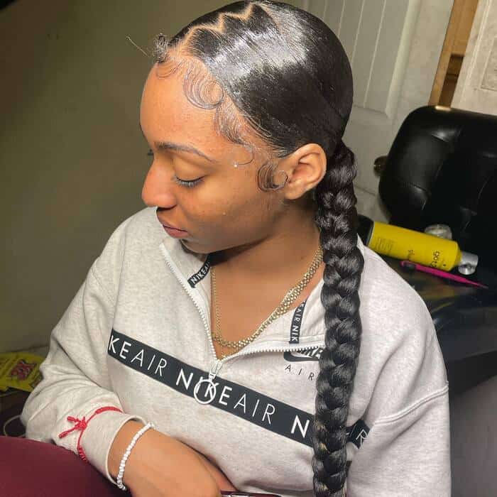 Zig zag with Middle part ponytail