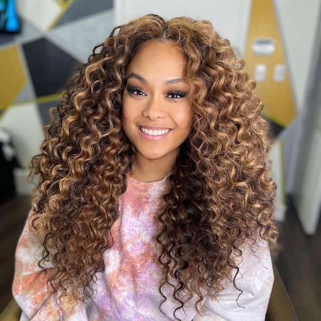 curly crochet hair with middle part