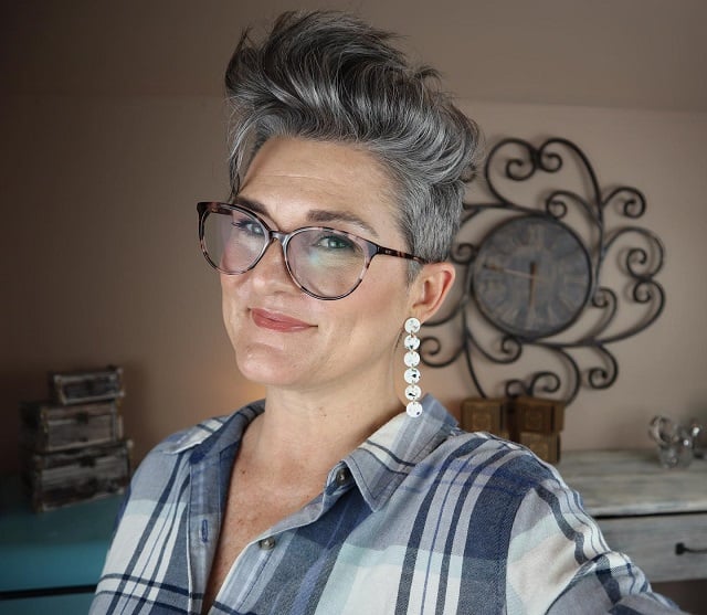 Spiky pixie cuts for older ladies with glasses