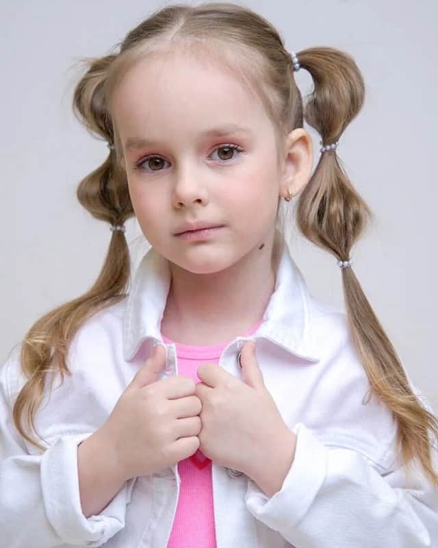 Bubble Braided Ponytail For Little Girl
