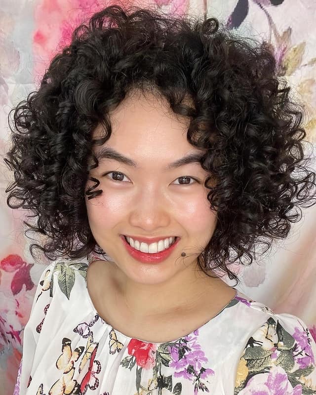 Short Curly haistyle for Asian